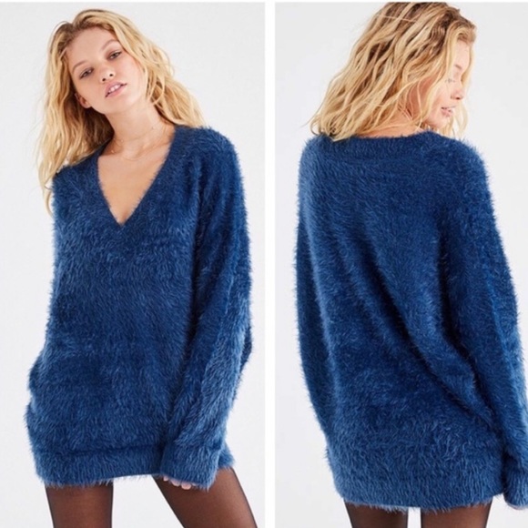 Urban Outfitters Sweaters - Urban Outfitters Fuzzy Oversized Sweater